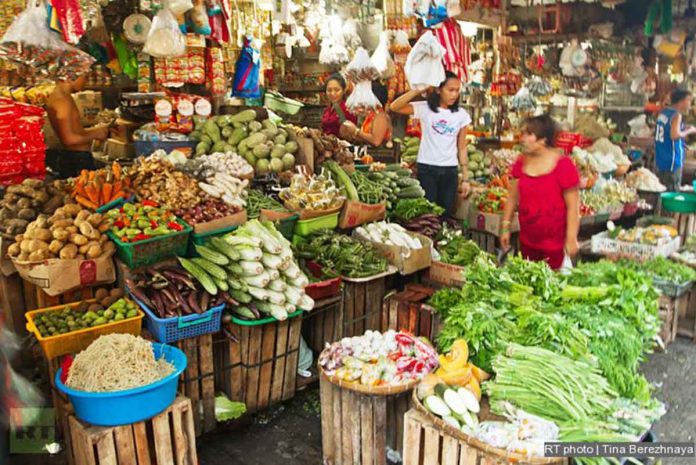 Local food products would not only provide consumers fresh and healthier options but would also help farmers and producers survive the pandemic, manufacturers say. RT photo/ Tina Berezhnaya