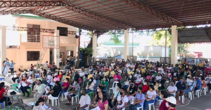 The 1,437 senior citizens of Sebaste, Antique received a social pension for the first quarter of 2022. Photo from Facebook page of Baby Gas Serves