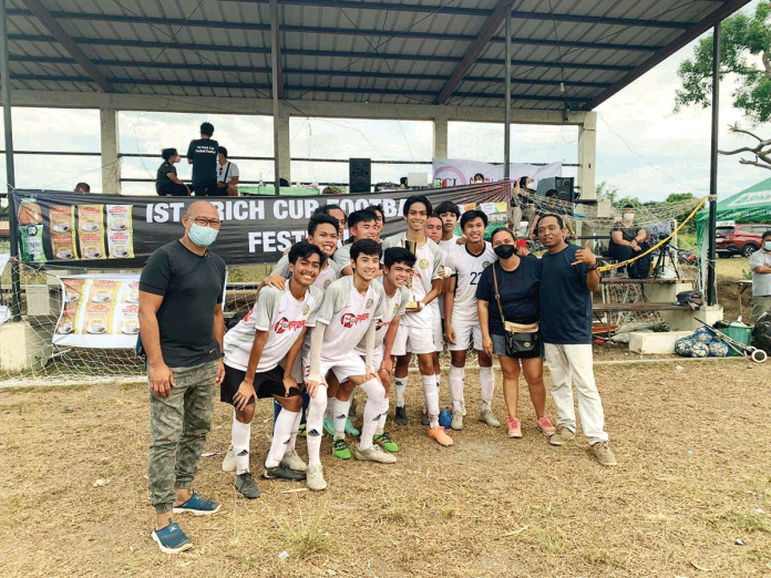 Bacolod City-based Loverbois FC tops the Boys 19 and under category. PHOTO COURTESY OF HB SPORTS AND EVENTS