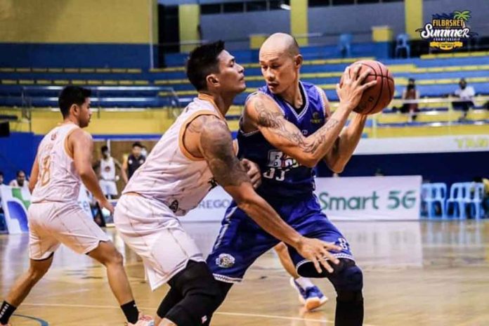 Negrense Mark Yee of All-Star Bacolod Ballers Bingo Plus protects the ball from an Armed Forces of the Philippines Cavaliers’ defender. FILBASKET PHOTO