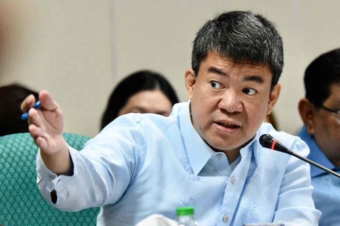 Sen. Aquilino “Koko”Pimentel III, who is part of the current Senate majority group, says he is now more inclined to join the next minority group to check on the “greater majority.”