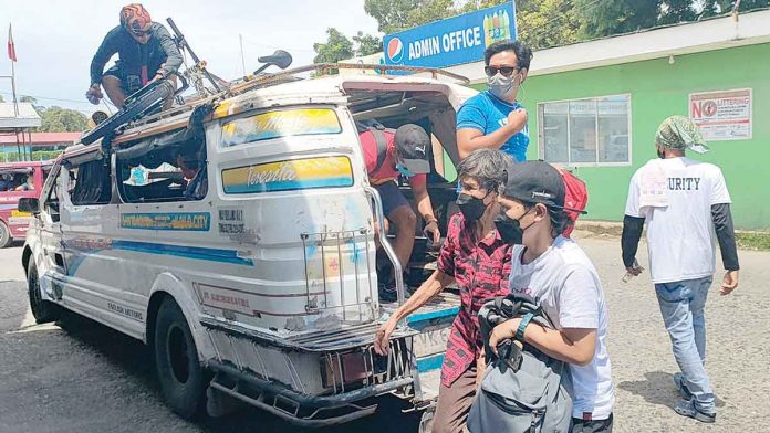 Iloilo City starts implementing its Local Public Transport Route Plan on Sunday, June 12, 2022, which limits the routes of provincial jeepneys up to the transport terminals only in the city’s boundary barangays. ARNEL JOHN PALCULLO