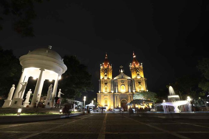 The National Historical Commission of the Philippines officially turns over the newly-restored and more beautiful Molo plaza to the Iloilo City government on Friday, June 17, 2022. Arnold Almacen/Iloilo City Mayor's Office