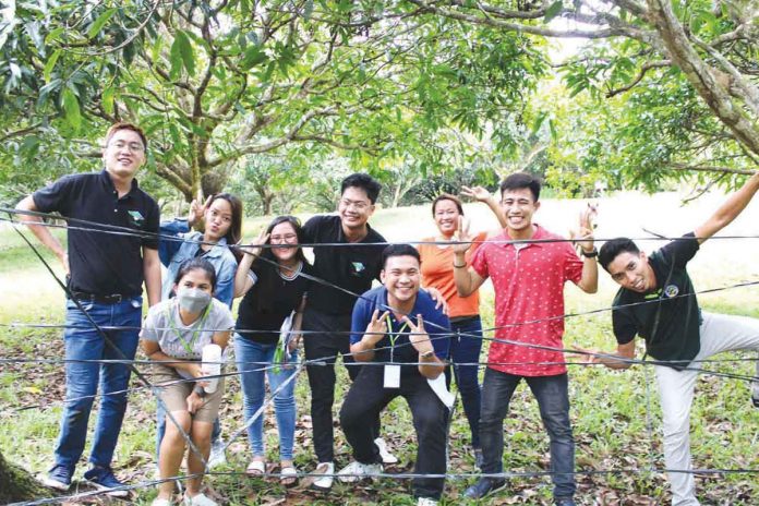 These youngsters find simple joys and opportunities in agriculture. DA-WV/PIA-ILOILO PHOTO