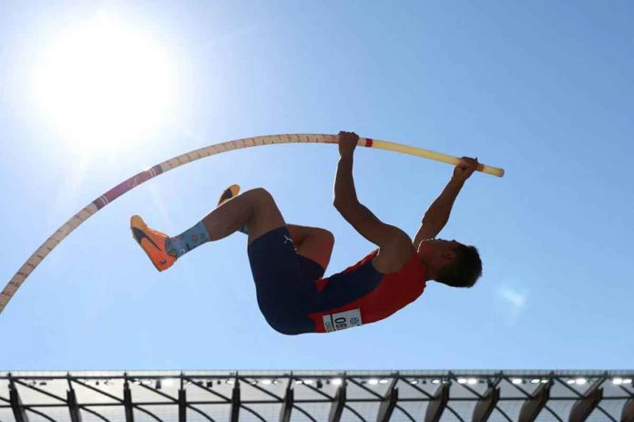 Ernest John Obiena competes in the Men’s Pole Vault Final of the World Athletics Championships Oregon22 at Hayward Field on July 24, 2022 in Eugene, Oregon, USA. AFP