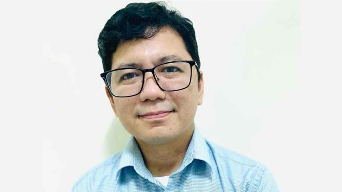 In March 2021 in Iloilo City, after years of being followed, surveilled and vilified for his work, Atty. Angelo Karlo Guillen survived a brutal stabbing by unknown assailants. The attack followed repeated attempts by government officials and others to depict him as a “terrorist.”