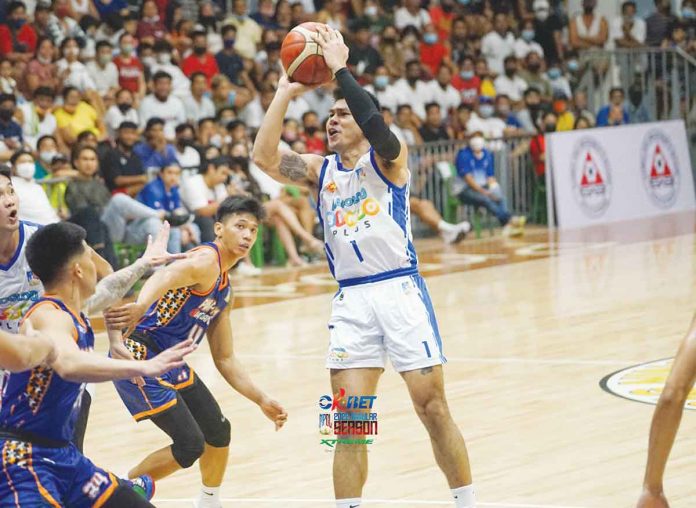 Negrense Kraniel Villoria was a disaster anew in the endgame for the Bacolod BingoPlus. They suffered a close 72-70 overtime defeat against Pampanga Giant Lanterns. MPBL PHOTO