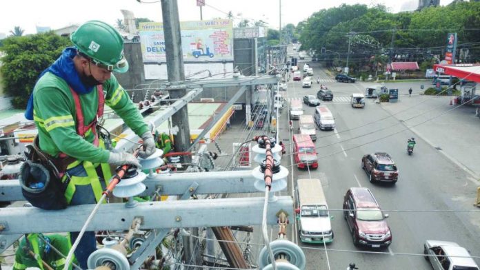 MORE Power is continuously rehabilitating the distribution system of electricity in Iloilo City to improve its reliability and reduce further the incidents of unscheduled power interruptions.