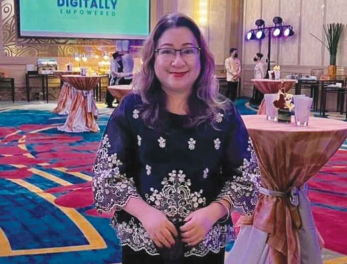 Undersecretary for ICT Industry Development Jocelle Batapa-Sigue says the Department of Information and Communications Technology aims to set up 3,273 additional free Wi-Fi sites next year.