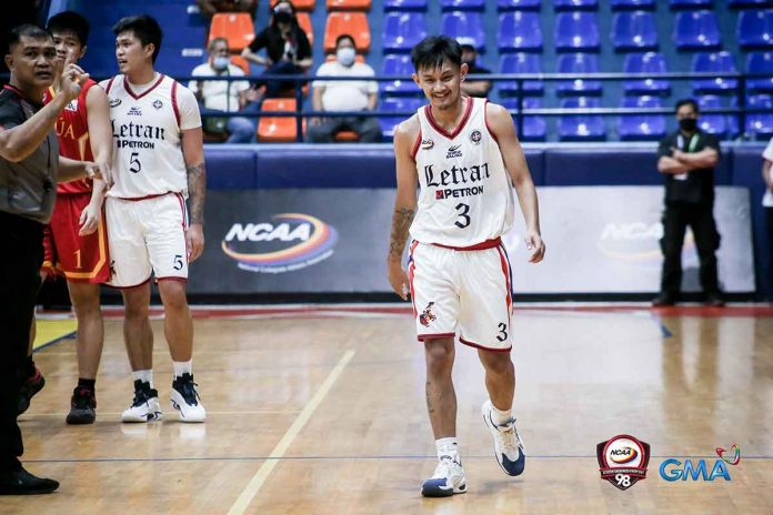 Fran Yu delivers a clutch basket anew in Colegio de San Juan de Letran Knights’ escape from the Mapua University Cardinals. PHOTO COURTESY OF NCAA/GMA