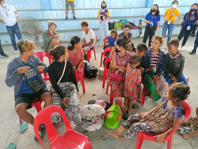 Around 23 of mendicant Badjaos were “rescued” from the streets of Iloilo City on Friday, Oct. 7, by the City Social Welfare and Development Office. AJ PALCULLO/PN