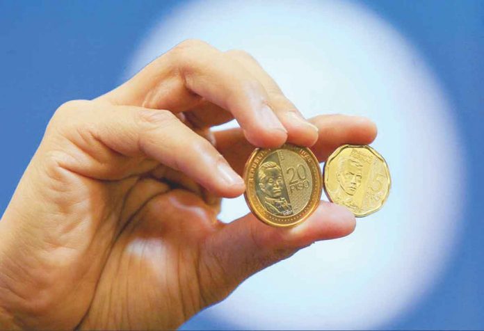 Under Bangko Sentral ng Pilipinas circular No. 573, Series of 2006, P1, P5 and P10 coins can be used as payment for amounts not exceeding P1,000 while the P.25 coin and those of lower denomination for amounts not exceeding P100. ABS-CBN NEWS PHOTO