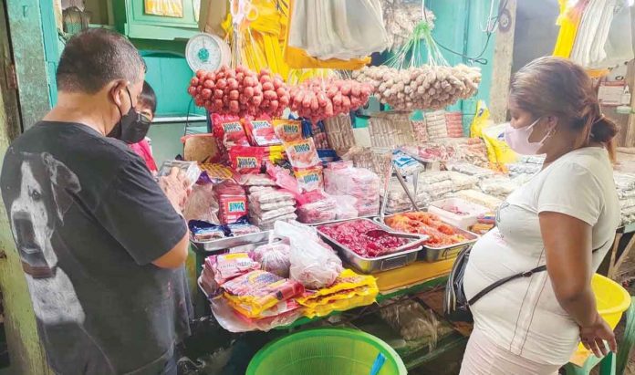 Philippine Statistics Authority reported Wednesday, Oct. 5, that the consumer price index for September this year rose 6.9 percent, which is mainly driven by faster food inflation. AL PALCULLO/PN