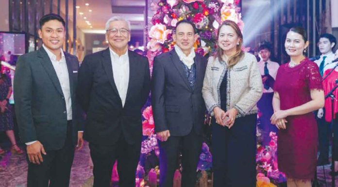 (L-R) Seda Capitol Central Hotel Manager, Mr. Kim Guimba; Program Director of Smile Train Philippines, Mr. Felix Grimares; Area General Manager of Seda Hotels Western Visayas, Mr. Joseph Del Rosario; Iloilo City Tourism Officer, Ms. June Divinagracia; and Assistant Director of Human Resouces, Ms. Kezia Guevara