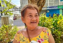 "Ang gusto ko lang ya maayo pa nga lawas kag blessings man eh kay ako lang nga daan isa wala na ko bana patay na dugay na kag wala man kami bata nga duha." - Nanay Fanny. PN Photo