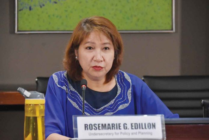 National Economic and Development Authority undersecretary Rosemarie Edillon says the government has implemented several programs to alleviate the impact of the coronavirus pandemic and the higher inflation rate on Filipinos’ lives. NEDA PHOTO
