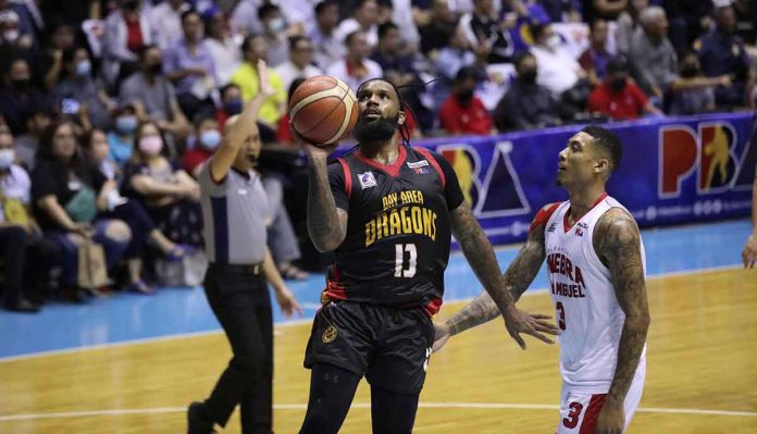 Bay Area Dragons’ Myles Powell insisted that his toe injury was not fake. PBA PHOTO