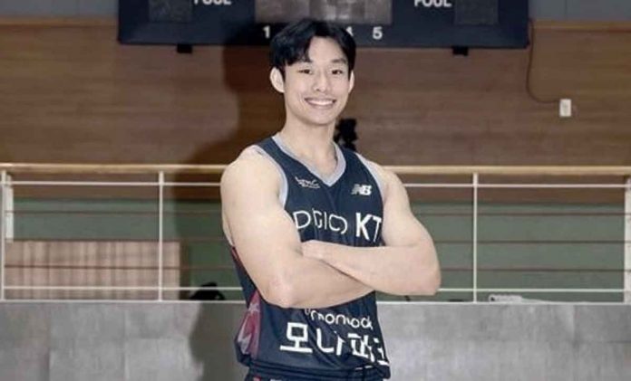 Dave Ildefonso managed five points in his Suwon KT Sonicboom debut in the Korean Basketball League. SUWON KT PHOTO