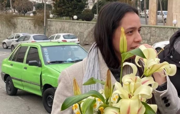 Taraneh Alidoosti was greeted with flowers following her release from Tehran's Evin prison.