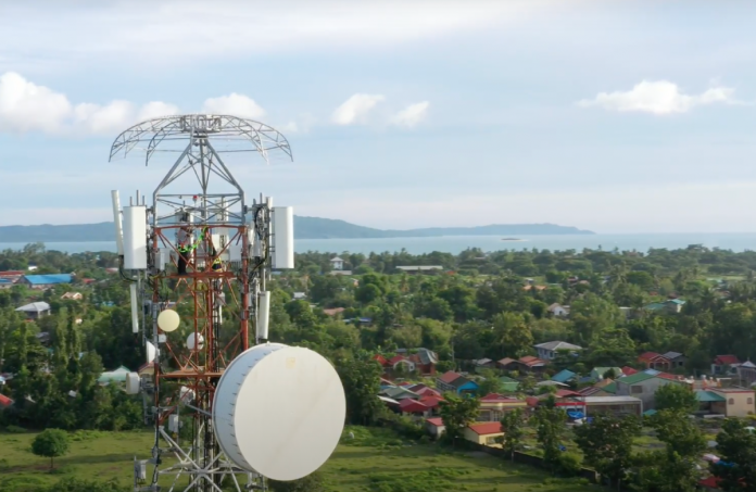 Globe has successfully completed pilot deployments in Southeast Asia of the first multi-beam, multi-band lens antenna technology, which provides improved 4G/LTE and 5G mobile capacity and reduces coverage holes, especially in large gatherings.