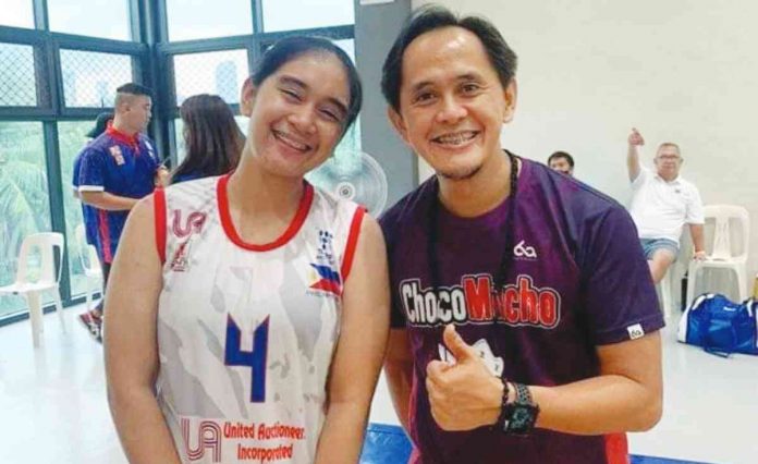 Bacolod Tay Tung High School Thunderbolts setter Katherine Shaine Cortez is pictured with Ateneo Blue Eagles head coach Oliver Almadro. PHOTO COURTESY OF JOSE MONTALBO