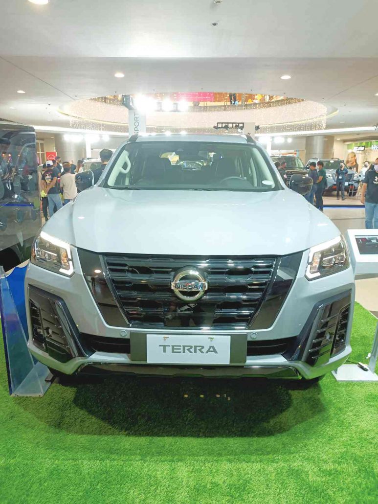 Nissan Terra