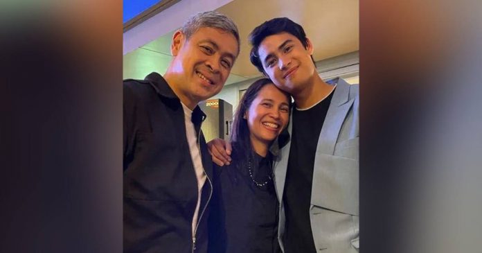 Donny Pangilinan and his mother Maricel Laxa-Pangilinan will star in the esports film “GG.” Also in photo is Donny’s father, Anthony Pangilinan.