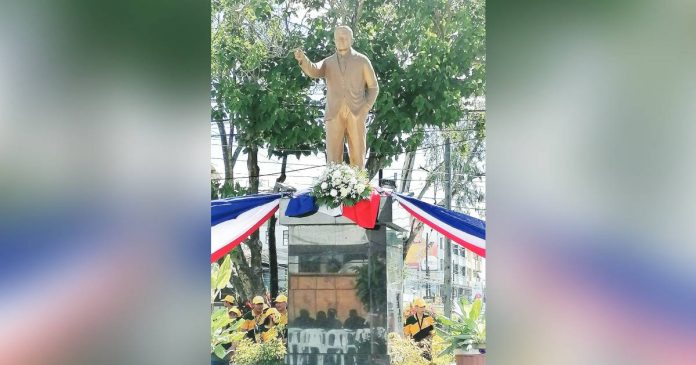 SENATOR RODOLFO T. GANZON FREEDOM PARK. In time for the 101st birth anniversary of the late former Ilonggo senator Rodolfo T. Ganzon, the Iloilo City Government officially inaugurates the newly-redeveloped Senator Rodolfo T. Ganzon Freedom Park in M.H. Del Pilar, Molo district, fronting the Iloilo City Community College. The park serves as a tribute to the late senator who is remembered by the Ilonggos as the "Stormy Petrel of the South", "Man of Destiny", "Champion of the Masses", and "Father of Free Education," among others. Glenda Tayona/PN