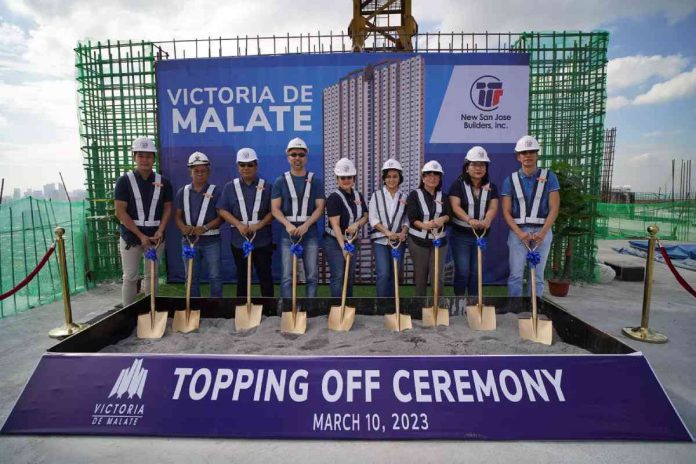 From left to right: New San Jose Builders, Inc. (NSJBI) Officers Technical Assistant to the COO Engr. Alipio Panganiban; NSJBI Project Manager Engr. Joselito Rodis; NSJBI Chief Architect Arnel Cenidoza; NSJBI Chief Operating Officer Leo Barrosa; NSJBI Assistant Vice President and Sales Division I Head Hazel De Dios; NSJBI Executive Vice President Lorelie Urcia; NSJBI Senior Vice President Engr. Analiza Mangco; NSJBI Assistant Vice President for Sales Support and Sales Division II Head Malou Silvio and NSJBI Executive Vice President Engr. Eric Luna.