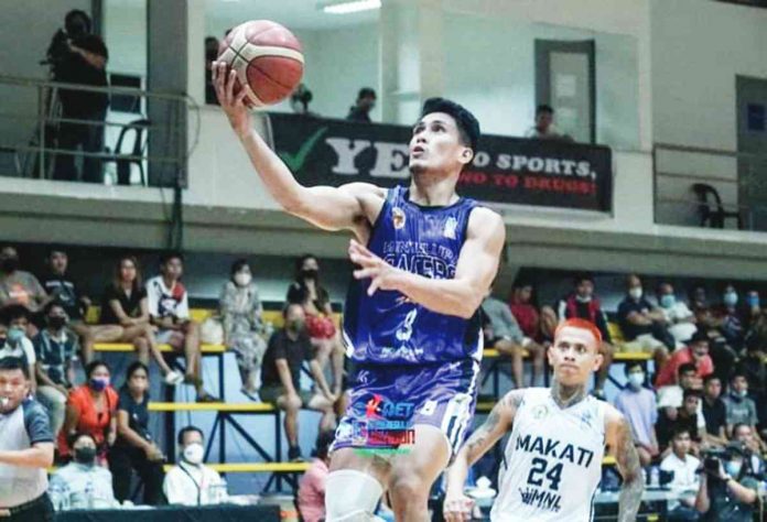 Domark Matillano is finally playing for his hometown team in the MPBL after being signed up by Bacolod City. MPBL PHOTO