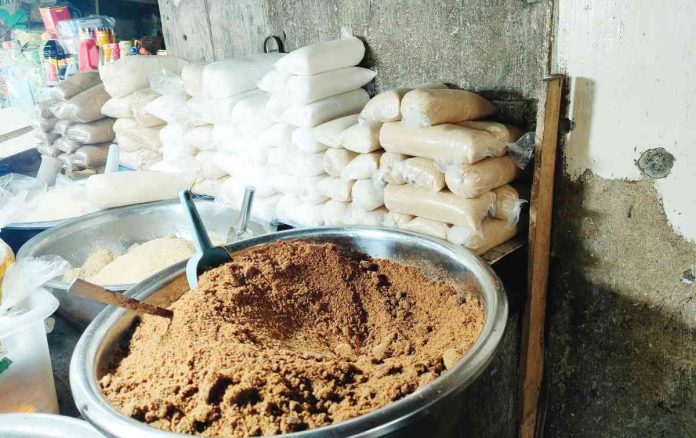 The retail price of refined sugar is expected to go down to P80 to P85 per kilo. AJ PALCULLO/PN