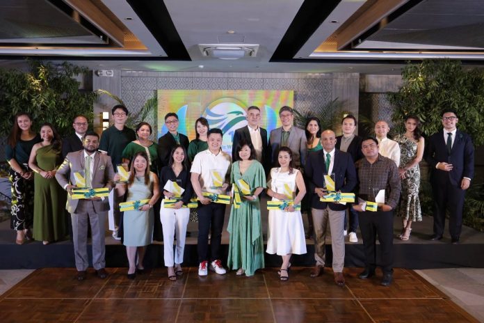 Cebu Pacific team poses for a photo with the travel agency awardees at the 17th Eagle Wings Awards held from March 21-23, 2023 at Modala Beach Resort, Bohol.