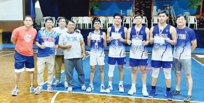 Members and coaches of the Bacolod Tay Tung secondary boys 3x3 team. PHOTO FROM BACOLOD TAY TUNG HIGH SCHOOL FACEBOOK PAGE