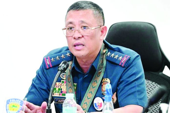 “Ang sentiment ng [pulisya], bagama’t low morale sila … they should not be distracted, they should continue to work,” says Philippine National Police (PNP) director allegations involving police officials, said its chief Rodolfo Azurin Jr. on Monday.