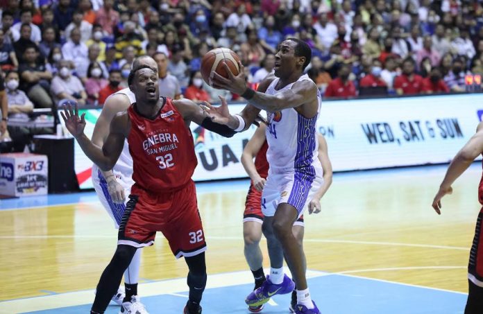 Rondae Hollis-Jefferson and TNT Tropang Giga look to finish off Justin Brownlee and two-time defending champions Barangay Ginebra San Miguel Kings in Game 6 of the 2022-2023 PBA Governors’ Cup finals tonight. PBA PHOTO