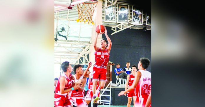 Hua Siong-ILOPRISAA’s Thomas Pillado goes for a basket. PHOTO COURTESY OF WINMEL LEE