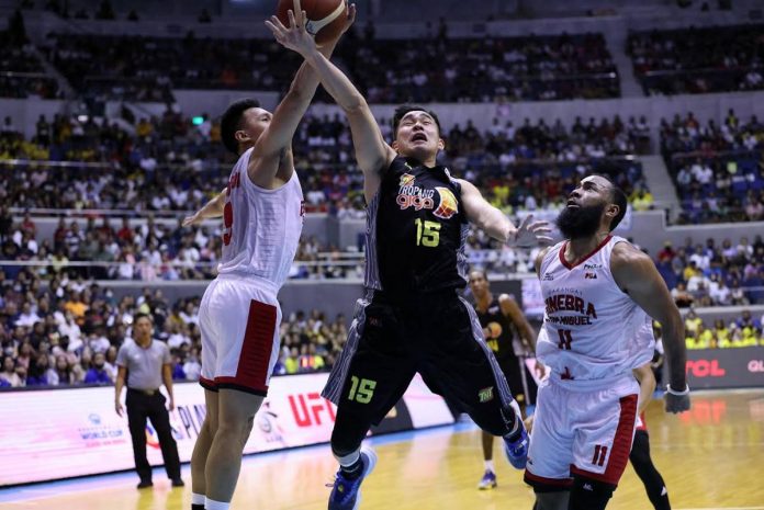 Bacolodnon Kib Montalbo of TNT Tropang Giga had his shot blocked by the defense of Barangay Ginebra San Miguel Kings’ Earl Scottie Thompson. PBA PHOTO