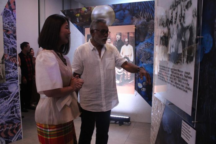 Her Excellency HK Yu PSM (left), ambassador of Australia to the Philippines, leads the opening of “Manila Men,” a photo exhibit of first migrant Filipinos to Australia, held at the National Museum – Western Visayas. NATIONAL MUSEUM – WESTERN VISAYAS FB PAGE PHOTO