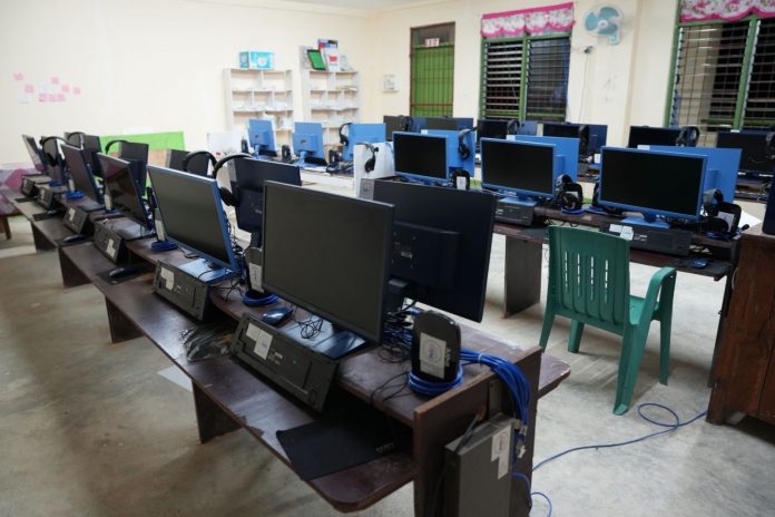 Through the efforts of Senate President Pro Tempore Loren Legarda, Elon Musk’s Starlink Internet reached students and faculty at the Sta. Ana National High School in Pandan, Antique.