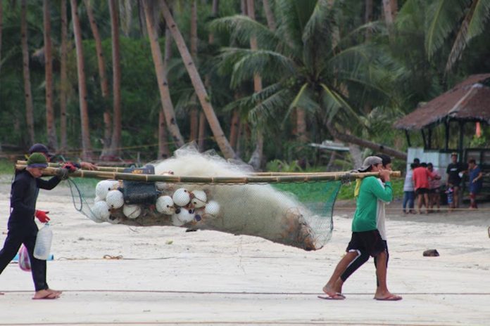 Fisherfolk in Tangalan, Aklan will soon have a hub for the processing and distribution of their products. A bill to establish a fish port has been approved by the House Committee on Aquaculture and Fisheries Resources and the Committee on Appropriations. VIA BOY RYAN ZABAL/AKEAN FORUM