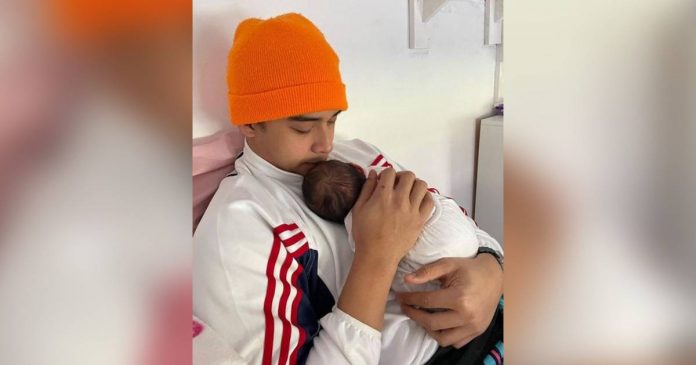 Diego Loyzaga surprised his fans by revealing he is now a dad.