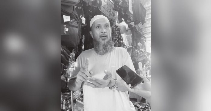 Saadoden M. Mayo, imam at the Iloilo Pioneer Masjid (mosque) in Barangay Magdalo, La Paz, Iloilo City. AJ PALCULLO/PN