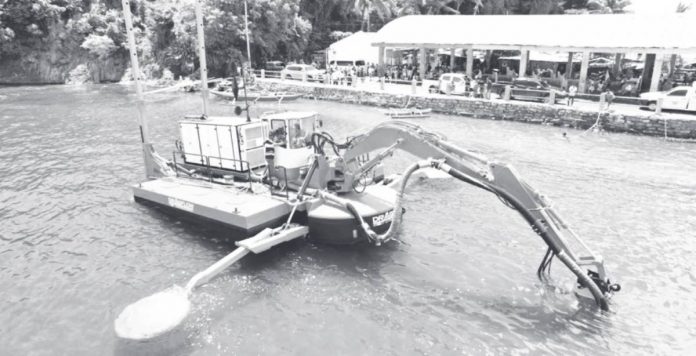 Desiltation work began at the Panay River on Monday, June 19. It aims to address flooding, remove accumulated trash and preserve and improve aquatic life in the waterway. PIA CAPIZ PHOTO