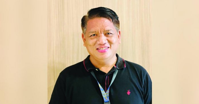 Engineer Neil Ravena is the new head of the Iloilo City Government’s Beautification Division.