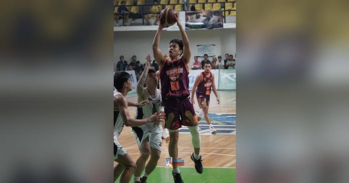 Alfred Sedillo came up with crucial points in Bacolod City of Smiles’ win over Oriental Mindoro Disiplinados. MPBL PHOTO