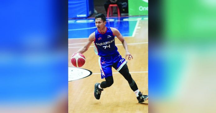 Jeff Viernes waxed hot for MPBL-record 50 points, including nine three-point conversions, to go with eight assists and three steals. MPBL PHOTO