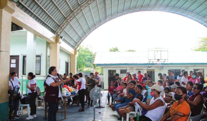 Financial assistance amounting to P667,000 was given to over 200 hog raisers affected by African Swine Fever in Hamtic, Antique on Friday, June 30. PROVINCE OF ANTIQUE FACEBOOK