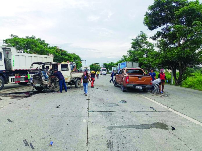 Five hurt in Oton mishap