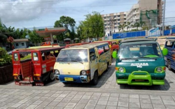 Traditional jeepneys in Bacolod City parked at the Bacolod City Government Center grounds on Nov. 7, 2022. Nanette L. Guadalquiver/PNA photo