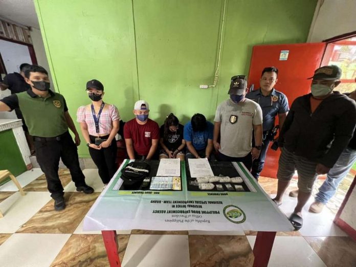 Suspected shabu worth P3.5 million was recovered from two ex-convicts on Saturday morning, July 29, in Santa Barbara, Iloilo. PRO-6 RPIO PHOTO